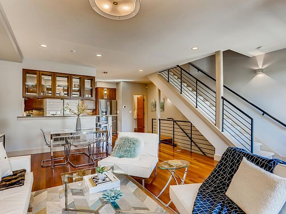 4th image of 425 2nd St S