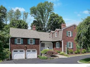 42 Standish Dr, Ridgefield, CT 06877