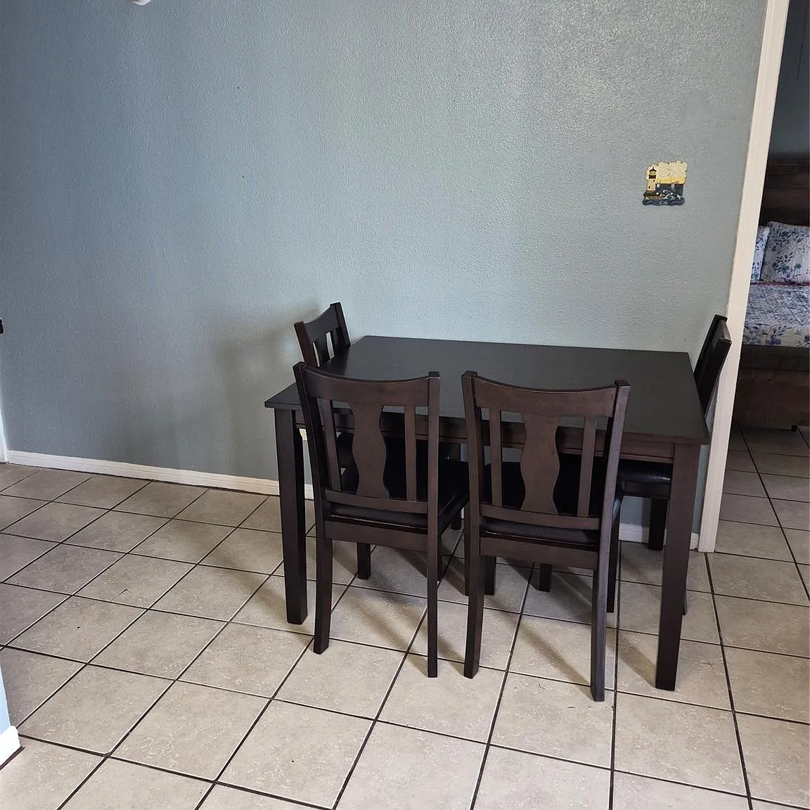 2 bed, 1.0 bath, 773 sqft, $1,275 — Photo 4
