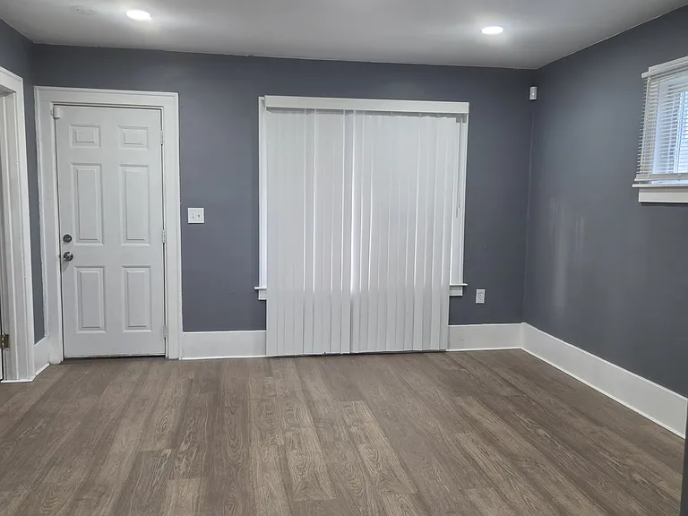 25607 Kitch St — Photo 18
