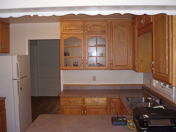 Kitchen Custom Oak Cabinets