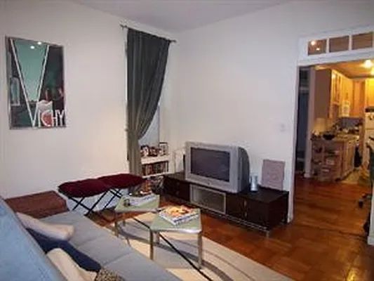 Rented by Douglas Elliman | media 25