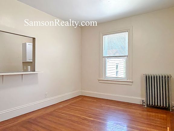 5th image of 130 Doyle Ave APT 5