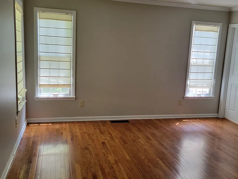 110 Hilton Ln — Photo 22