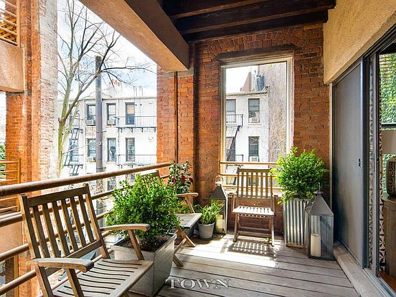 4th image of 35 Bethune St APT 4C
