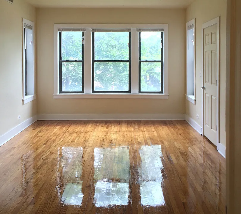 53 E Marquette Rd #3