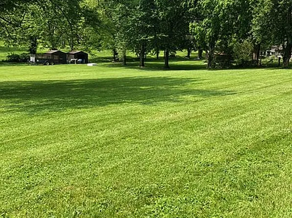 2439 La Rochelle Rd, Lexington, KY 40504