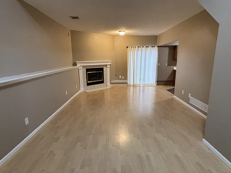 Living/Dinning Room