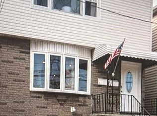 157 Roosevelt Ave #1, Jersey City, NJ 07304