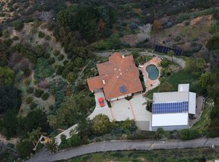 8906 Nelson Way, Escondido, CA 92026