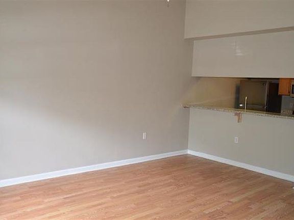 3rd image of 2738 W Tharpe St APT 1803