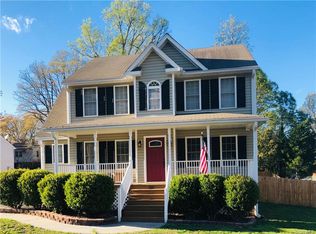 100 W Highland Ct, Colonial Heights, VA 23834