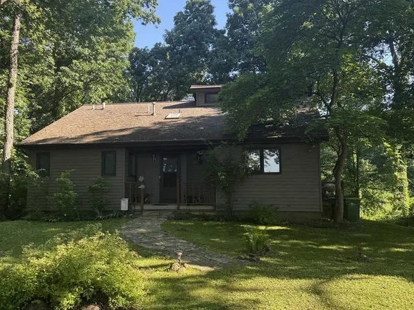 W2304 Carpenter Lane, Green Lake, WI 54941