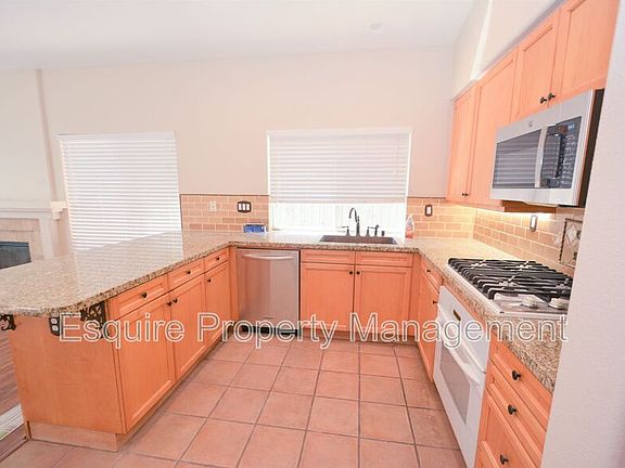 5th image of 4936 Ladera Vista Dr
