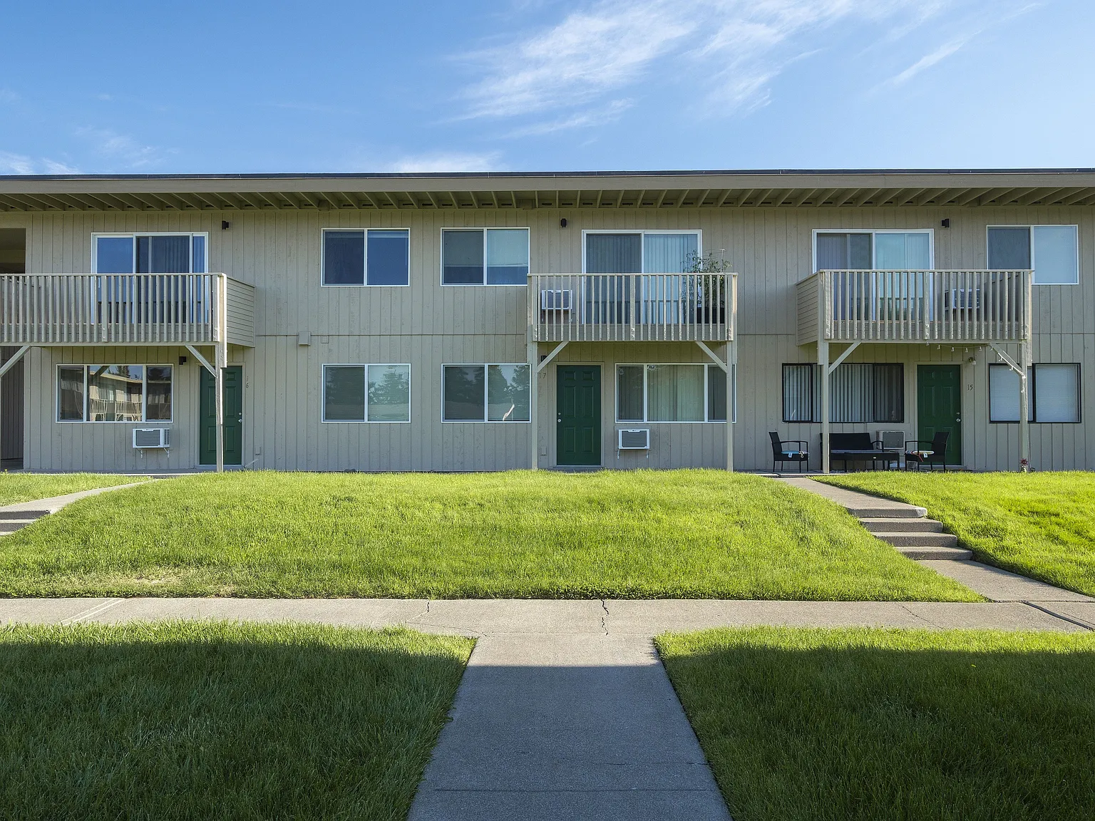 Campus Village — Photo 3