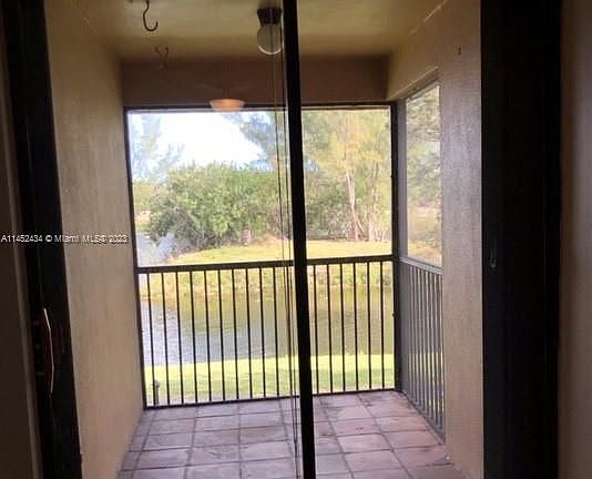 3rd image of 15535 Miami Lakeway N APT 207-23
