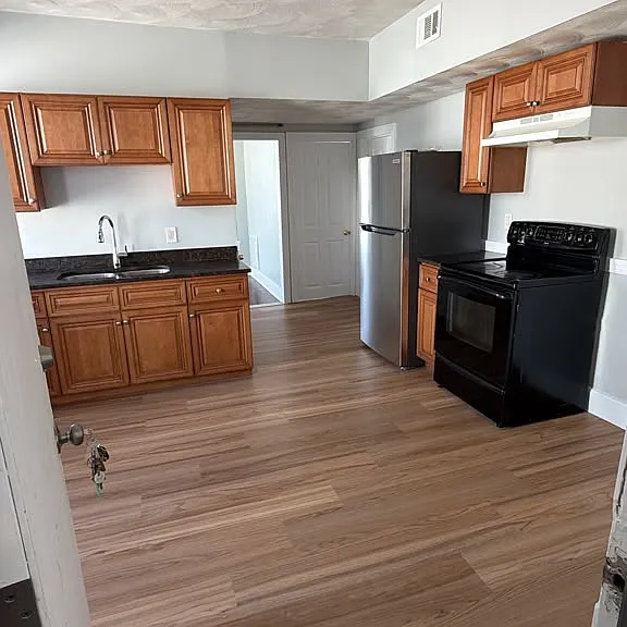 19 Monticello St #6 — Photo 1