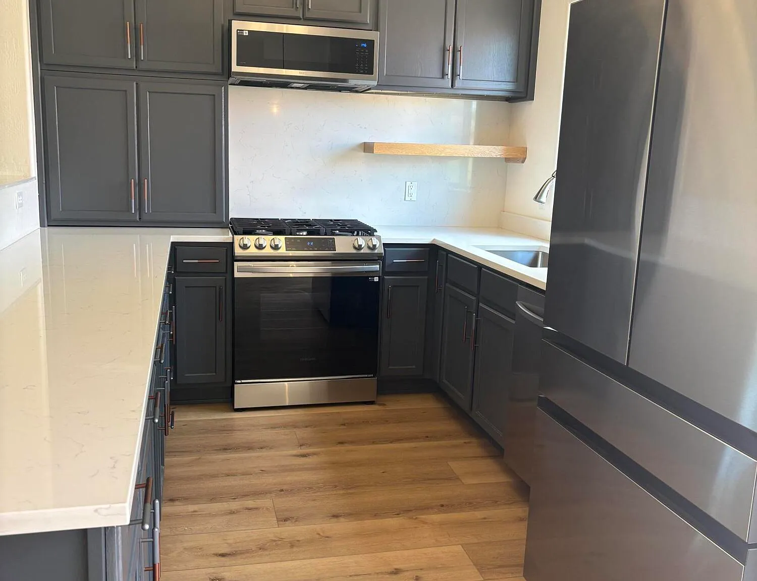 2 bed, 2.0 bath, 1375 sqft, $2,010 — Photo 4