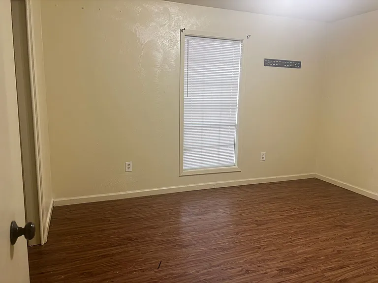 951 Metairie Rd — Photo 11