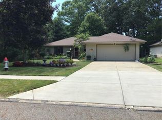 9894 Regatta Trl, Aurora, OH 44202