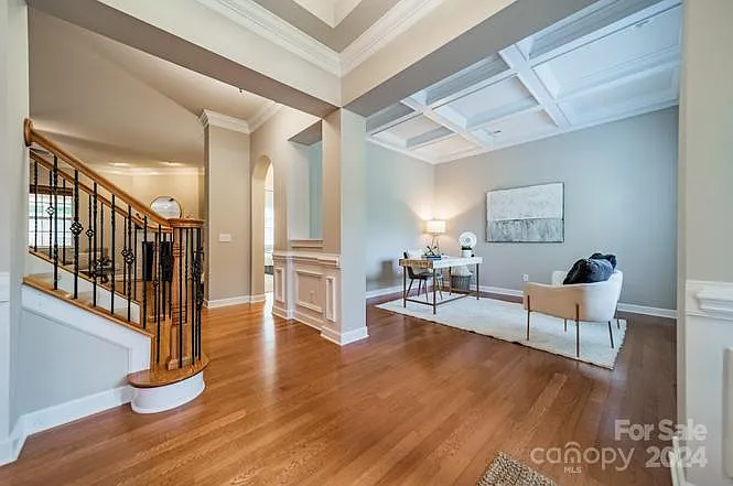424 Ranelagh Dr — Photo 24