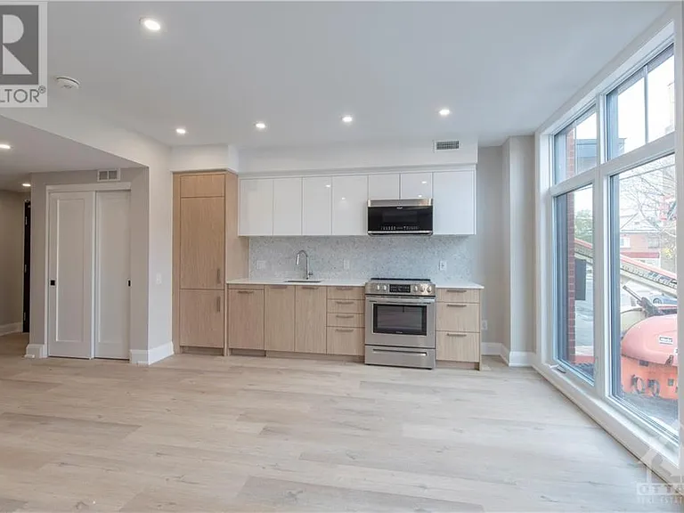 58 Florence St — Photo 23
