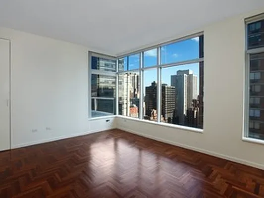 Sold by Corcoran | media 20