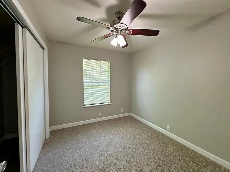 600 Seminole Rd — Photo 22