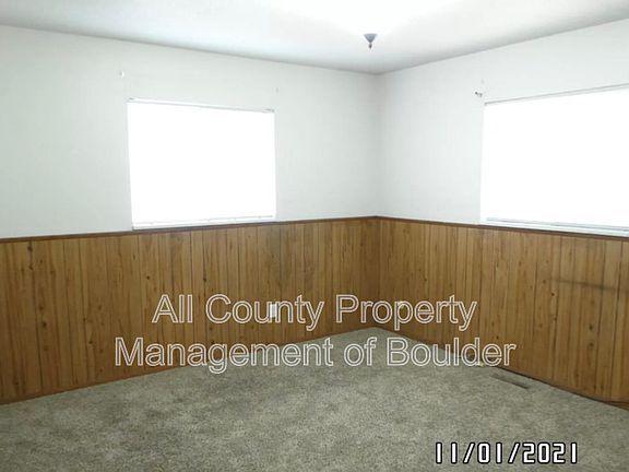 5th image of 838 Mount Evans St