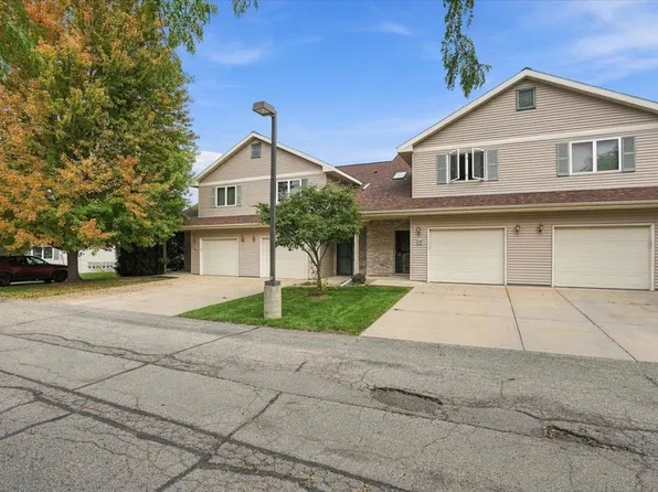 326 Alpine Meadows Cir, Oregon, WI 53575