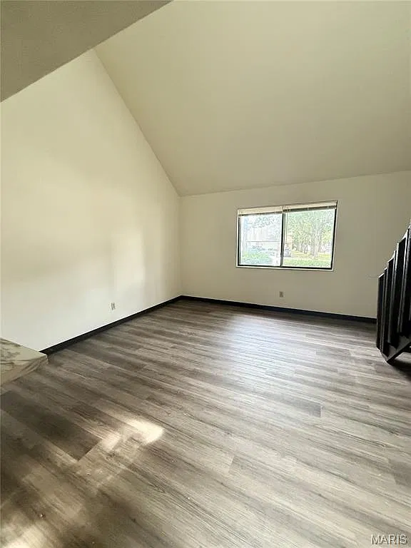 2 bed, 2.0 bath, 1080 sqft, $1,225 — Photo 3
