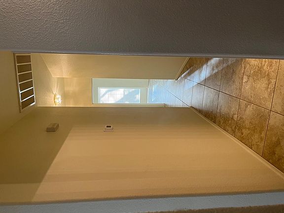 3rd image of 12162 N Sterling Ave