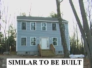 7 Rolling Brook Rd, Raymond, ME 04071