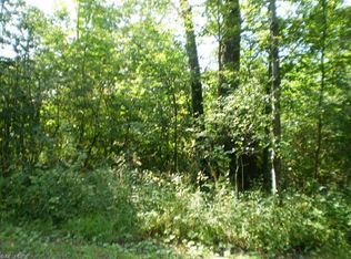 114 Cornelia Dr, Chardon, OH 44024