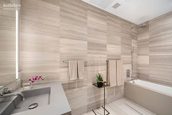 Sold by Sotheby's International Realty | media 24