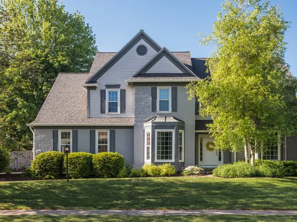 107 W Columbine Ln, Westfield, IN 46074