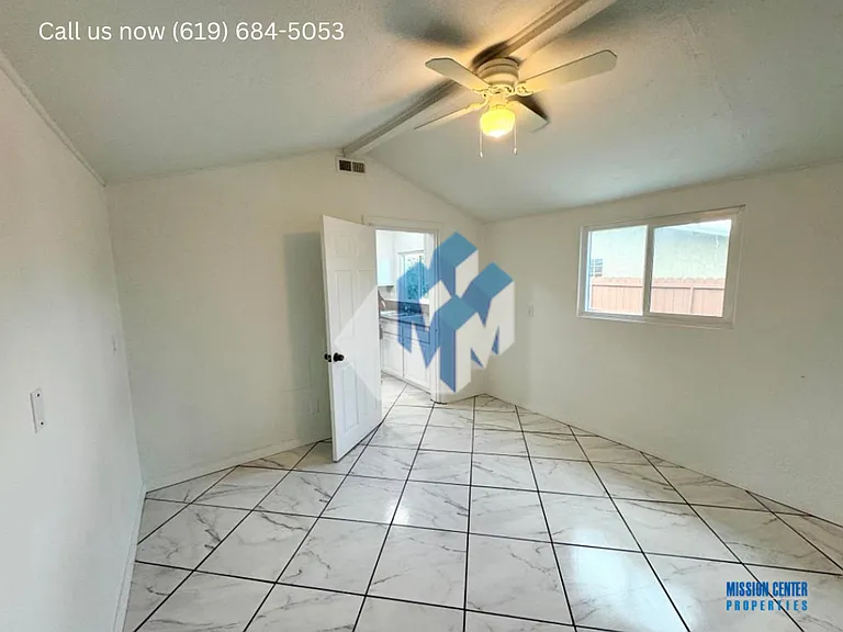 5256-5260 Groveland Drive — Photo 28