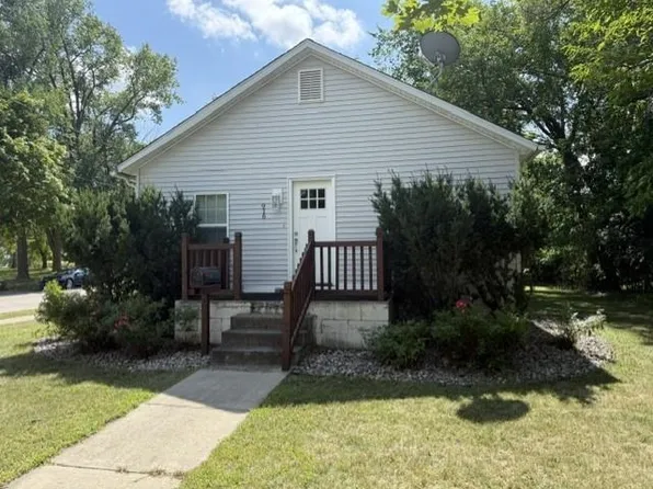 916 E Grove St, Midland, MI 48640