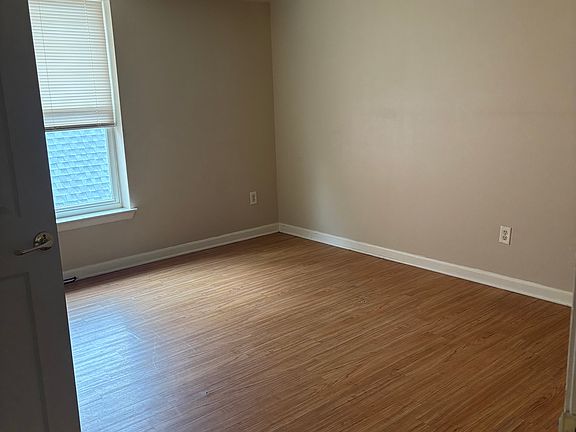 5th image of 1711 W 3rd St #3