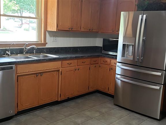 5th image of 4701 Lanewood Dr
