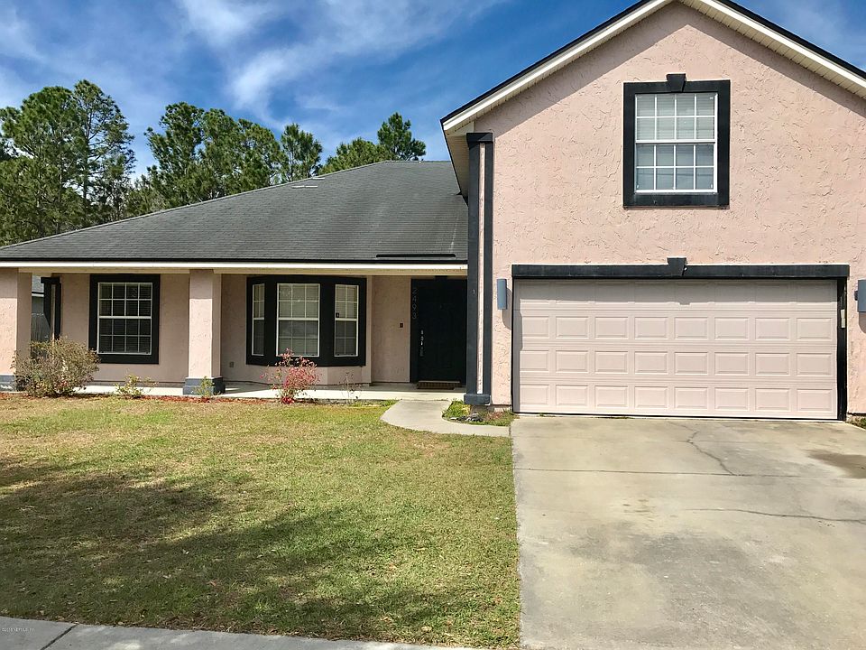 1st image of 2493 Royal Pointe Dr