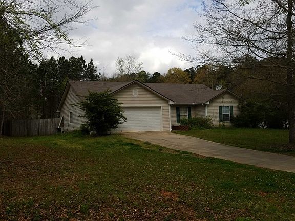 2nd image of 205 N Rock Island Dr