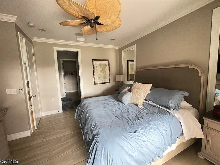 11900 Grosseto Ct — Photo 10