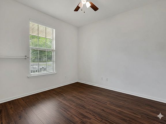 2nd image of 3025 Four Oaks Blvd