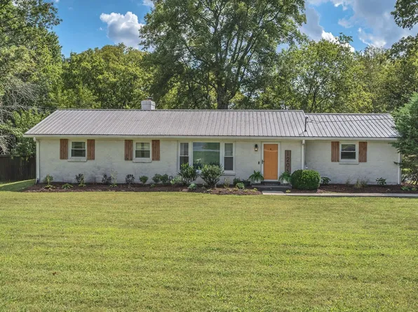 1205 Bellshire Dr, Nashville, TN 37207