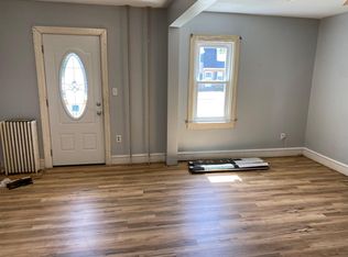365 E Prospect St, Nazareth, PA 18064