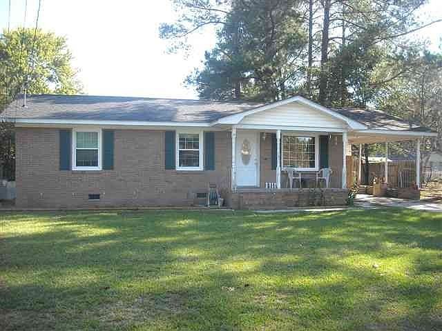 2nd image of 2710 S Nob Hill Dr