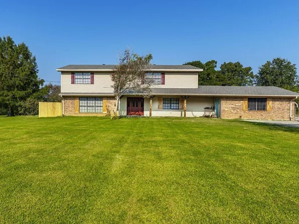 15153 State Highway 43 N, Karnack, TX 75661