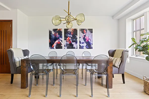 Sold by Corcoran | media 3