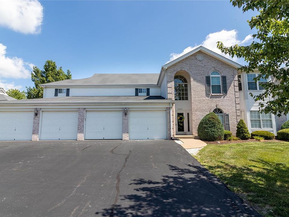 Fantastic condo with private parking